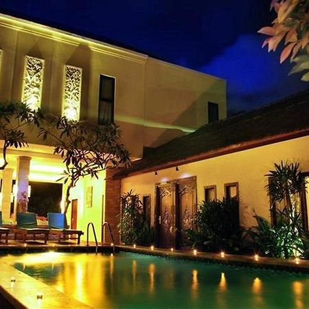 Готель Coco De Heaven House Джимбаран Екстер'єр фото